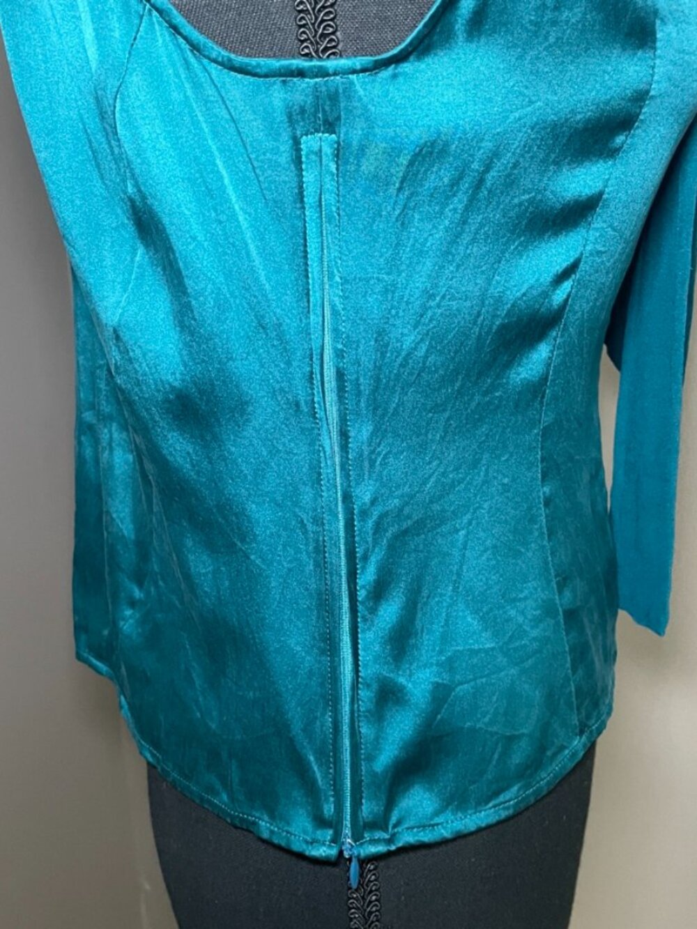 JON Vintage 100% Silk Teal Blouse, Size 4 - Picture 9 of 9